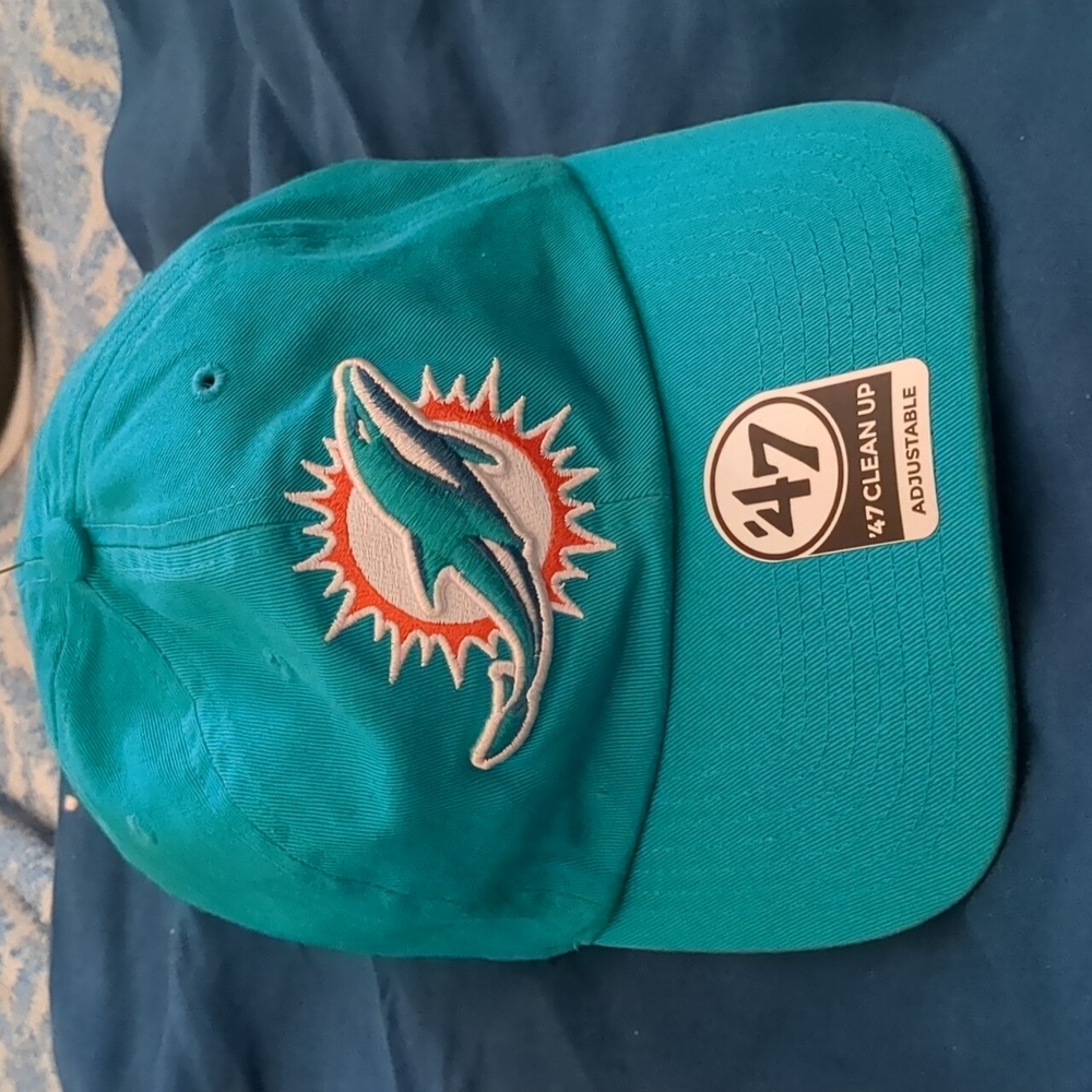 Dolphins cleanup NFL hat snapback never been worn adjustable size